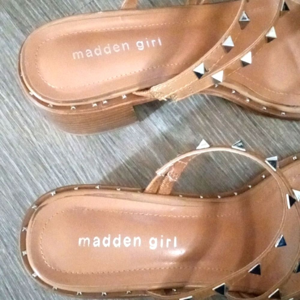 Madden Girl Roamm Slides Heels Sandals 9 - Picture 4 of 8
